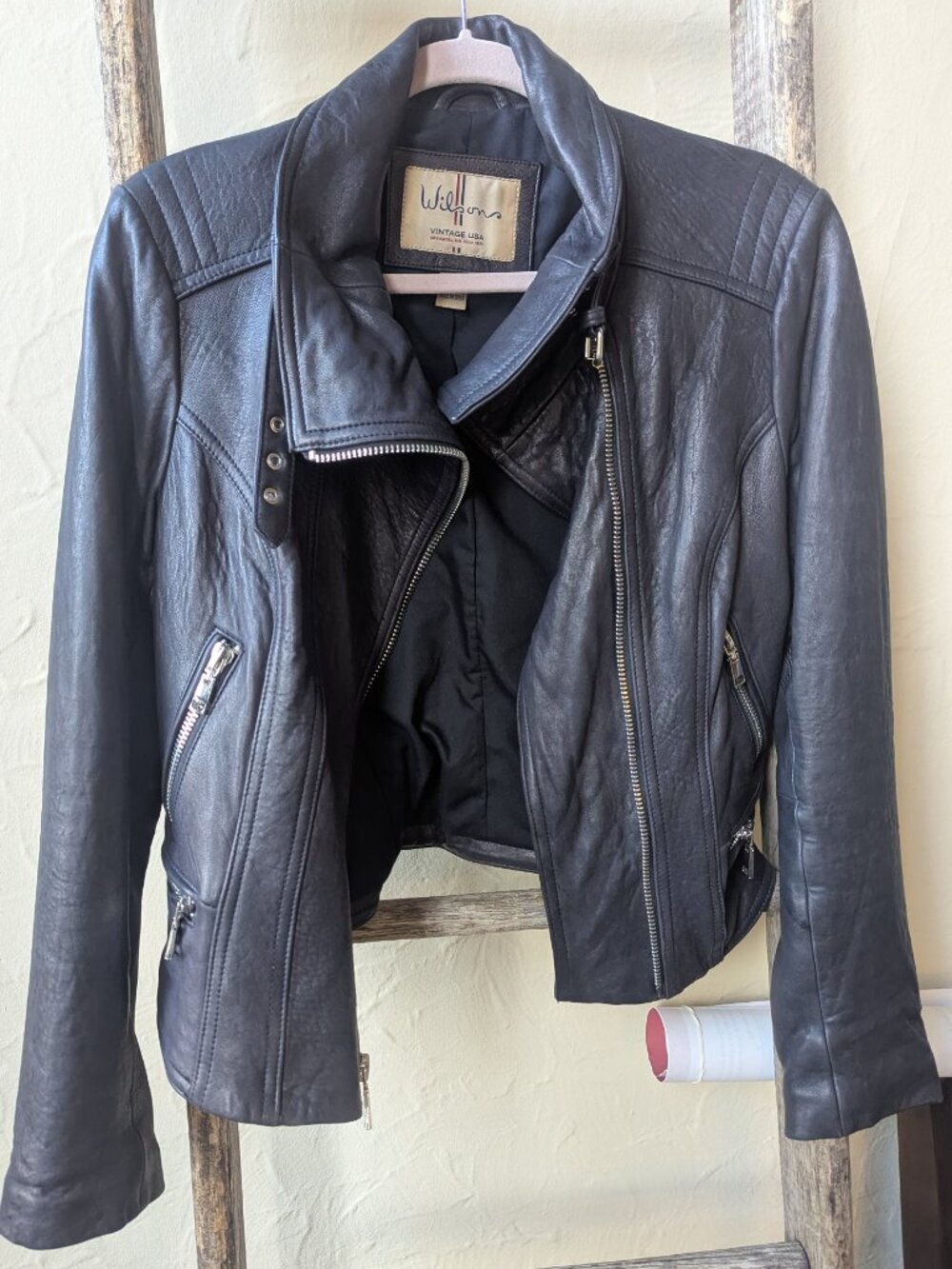 Wilson's Navy Blue Womens Size M Vintage Looking Leather Jacket - Picture 2 of 16